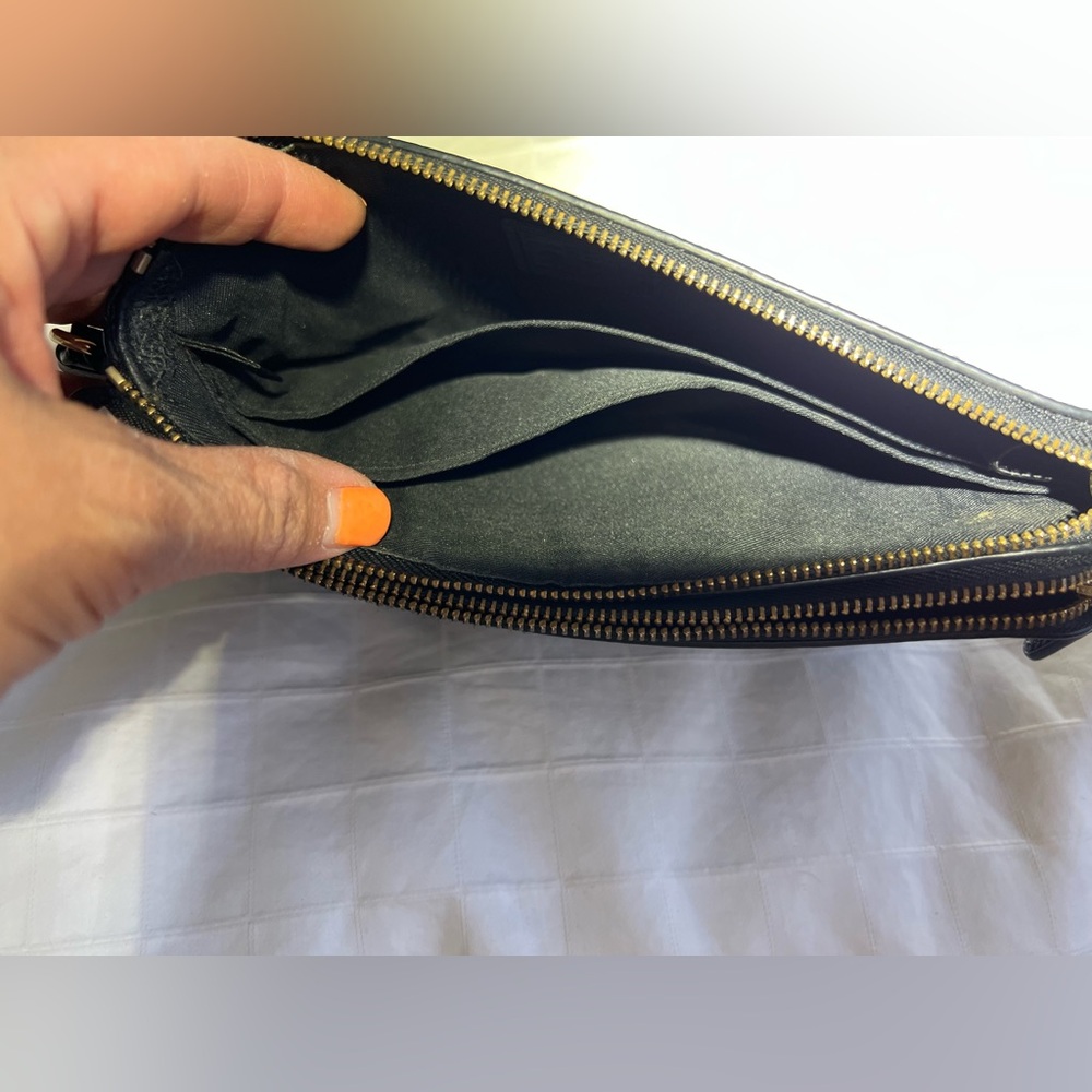 🐴Coach🐴 Black Leather Wristlet - Picture 4 of 8